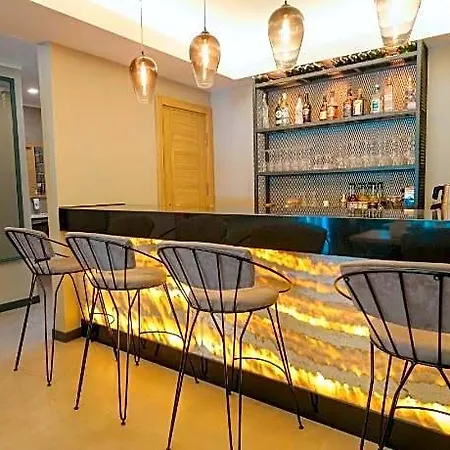 Alesta Midtown Фетхие