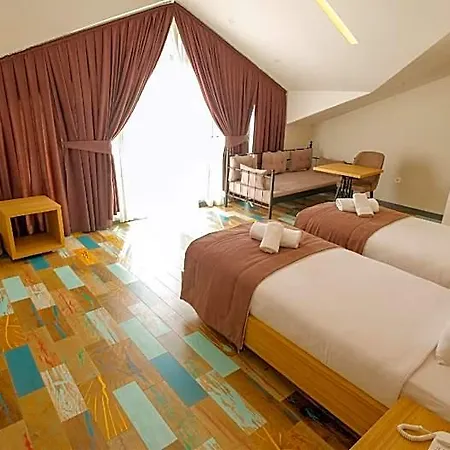 Alesta Midtown Hotel de apartamente 4*