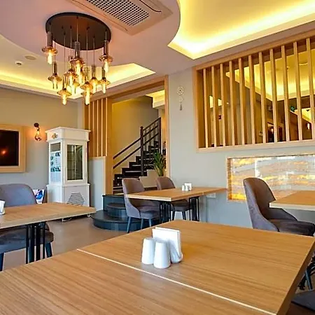 Alesta Midtown Апарт-отель Фетхие
