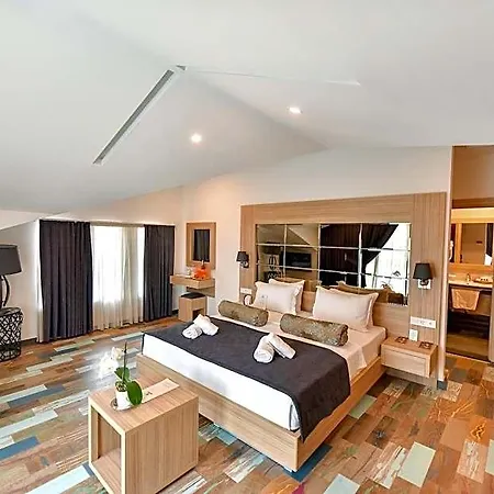 Alesta Midtown Hotel de apartamente Fethiye