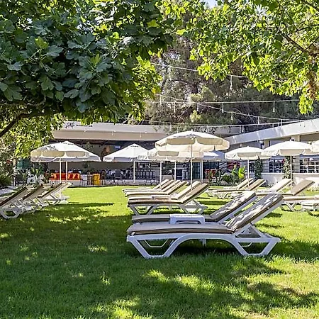 Hotel de apartamente Alesta Midtown