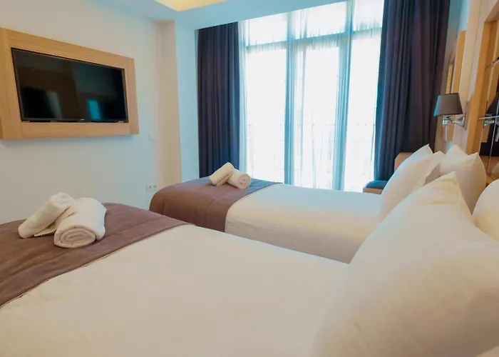 Alesta Midtown Апарт-отель 4*