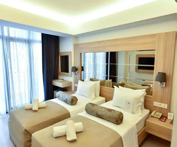 Alesta Midtown Апарт-отель Фетхие